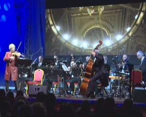 REGAL PENTRU MELOMANI. SALA NEÎNCĂPĂTOARE LA JOHANN STRAUSS ENSEMBLE