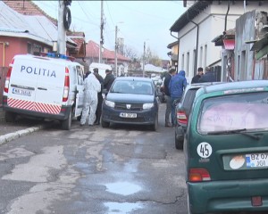BĂRBATUL CARE ŞI-A UCIS SOŢIA A FOST REŢINUT. VA FI PROPUS PENTRU ARESTARE PREVENTIVĂ, LA TRIBUNAL