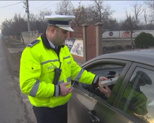 ZECI DE ŞOFERI, TRAŞI PE DREAPTA. ACŢIUNEA A AVUT LOC  PE DN2 E85