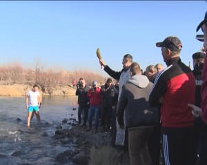 PROCESIUNEA DE BOBOTEAZĂ. CREDINCIOŞII ORTODOCŞI VOR MERGE LA APA BUZĂULUI