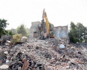 S-A ALOCAT TERENUL PENTRU NOUA JUDECĂTORIE. S-AU OFERIT 4000 DE METRI PĂTRAŢI