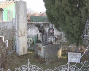 SE REFACE ANSAMBLUL BRÂNCUŞI. BUSTUL AVOCATULUI STĂNESCU VA FI REAŞEZAT PE SOCLUL SĂU