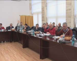 SCANDALUL CONTINUĂ. TOMA CONTRA NEAGU-TESCARU