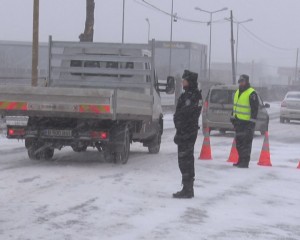 DRUMURI ÎNCHISE DE ZĂPADA VISCOLITĂ. TREI RUTE NAŢIONALE ŞI JUDEŢENELE ADIACENTE