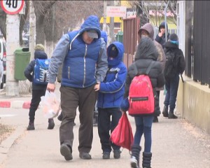 ŞCOLILE SE REDESCHID MÂINE. UNDE VA FI CAZUL, VOR FI ÎNCHISE IZOLAT