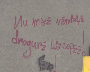 ADOLESCENTĂ DE 15 ANI, LA UPU, INTOXICATĂ CU ALCOOL ŞI CU SUBSTANŢE INTERZISE