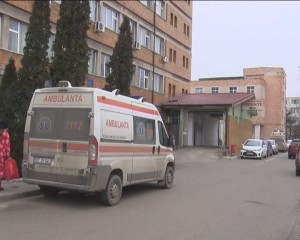 ZECI DE BUZOIENI, INTERNAŢI PREVENTIV. GRAVIDE, DIALIZAŢI ŞI DEPENDENŢI DE OXIGEN