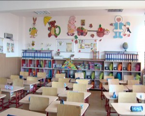 AU ÎNCEPUT ÎNSCRIERILE LA ŞCOALĂ. PESTE 180 DE CLASE PREGĂTITOARE ÎN JUDEŢ