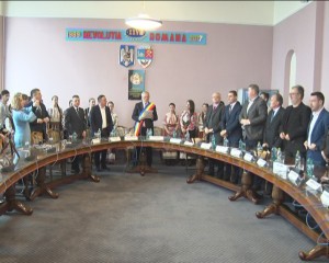 MOMENT UNIC ÎN CONSILIUL LOCAL MUNICIPAL. S-AU SEMNAT DECLARAŢIILE DE UNIRE