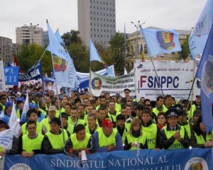 POLIŢIŞTII SE PREGĂTESC DE PROTESTE. PESTE 100 VOR PARTICIPA DE LA BUZĂU