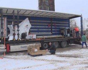 VINE STAŢIA DE ASFALT! PRIMUL TIR CU COMPONENTE A SOSIT LA URBIS