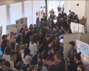 POFTIŢI LA TÂRGUL DE OFERTE EDUCAŢIONALE! 17 LICEE PREZINTĂ CLASELE PENTRU ABSOLVENŢI DE GIMNAZIU