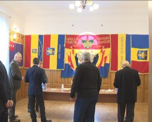 SESIUNE DE COMUNICĂRI ŞTIINŢIFICE, ÎN PRAG DE CENTENAR. INVITAŢI DE SEAMĂ AU POPOSIT LA CASTELUL MARGHILOMAN