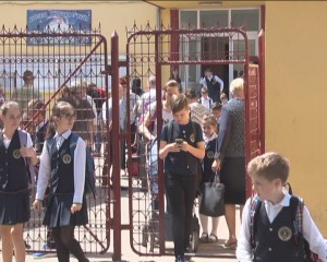 MAI MULŢI ELEVI SANCŢIONAŢI PENTRU VIOLENŢE. 38 DE INFRACŢIUNI, CONSTATATE ÎN ŞCOLILE BUZOIENE