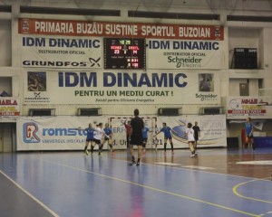 ULTIMA REPREZENTAŢIE ÎN DIVIZIA A. HANDBALISTELE DE LA GLORIA AU FĂCUT SPECTACOL