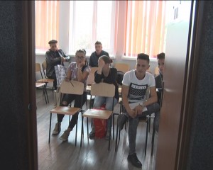 DAU MAI DEVREME EXAMENUL AUTO, DUPA SUPLIMENTAREA NUMARULUI DE POLITISTI