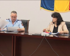 URSUL, PORCII ȘI ALBINELE DE... URGENȚĂ. DOAR ÎN CAZURI EXTREME, JANDARMII POT INTERVENI