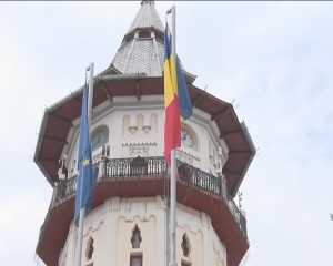 A DOUA ÎNCERCARE. PROIECTUL STEAGULUI MUNICIPAL, SUPUS DIN NOU APROBĂRII