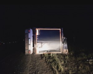 ACCIDENT GRAV PE ŞOSEAUA DE CENTURA. UN TIR A INTRAT IN PARAPET
