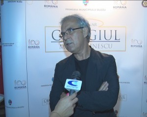 CHIMIA, ALTFEL DECÂT AM CUNOSCUT-O. ACADEMICIANUL MARIUS ANDRUH, ÎN FAŢA LICEENILOR DE LA EMINESCU