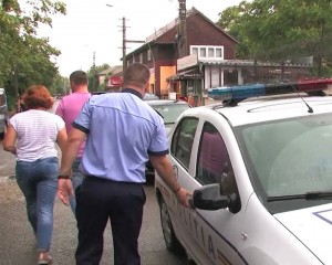 SCANDALUL CU BĂTĂUŞUL CONTINUA. ACUM A ÎNCEPUT RĂZBOIUL FAMILIILOR