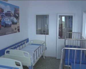 DONAŢIE IMPORTANTĂ LA SPITALUL JUDEŢEAN. S-AU ÎNLOCUIT PĂTUŢURILE, VECHI DE 30 DE ANI