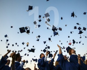 CANDIDAŢII DE 10 VOR FI RECOMPENSAŢI. 1.000 DE LEI, LA CAPACITATE ŞI 3.000 DE LEI, LA BACALAUREAT