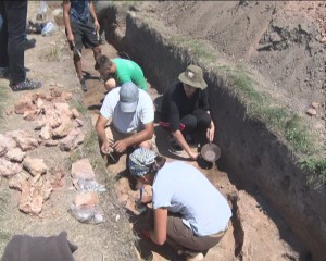 DESCOPERIRE IMPORTANTĂ LA LIPIA. O LOCUINŢĂ VECHE DE PESTE 6000 DE ANI