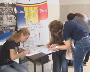 48 DE ABSOLVENŢI, ADMIŞI DUPĂ CONTESTAŢII. SITUAŢII INEDITE LA EXAMENUL DE BACALAUREAT