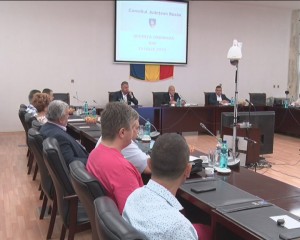 BANII INVESTIŢI REVIN LA CONSILIUL JUDEŢEAN. SE VOR RECUPERA DE LA UNIUNEA EUROPEANĂ