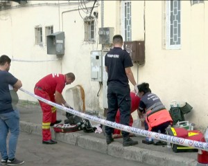 TRAGEDIE, ÎN CENTRUL ORAŞULUI. BĂRBAT DE 42 DE ANI, DECEDAT PE STRADĂ