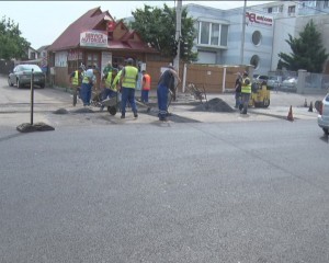 ZEBRĂ CU LEDURI. PRIMĂRIA EXPERIMENTEAZĂ O NOUĂ TRECERE DE PIETONI