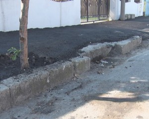 CONSTRUCTORI AMATORI. TROTUARE ASFALTATE ÎN BĂTAIE DE JOC