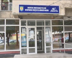 SCADE NUMĂRUL DOSARELOR DE ȘOMAJ TEHNIC. MULȚI OPERATORI ECONOMICI ȘI-AU RELUAT ACTIVITATEA
