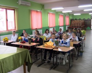 LA ŞCOALĂ, ÎN CĂMINUL CULTURAL. LA VADU PAŞII, UNITATEA INTRĂ ÎN REABILITARE