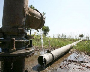 APA – SEVA AGRICULTURII. VA FI REABILITATĂ INFRASTRUCTURA DE IRIGAŢII