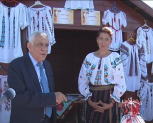 PETRE DAEA – VEDETA ZILEI. MINISTRUL AGRICULTURII SE BUCURĂ DE SIMPATIA BUZOIENILOR