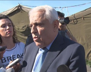 “NU PRIN SCRISORI SE REZOLVĂ PROBLEMA...”. MINISTRUL DAEA, REZERVAT ÎN DECLARAŢII