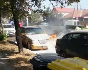 I-A LUAT FOC MAȘINA, DUPĂ CE A VENIT CU EA DE LA SERVICE