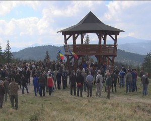 OBSERVATOR MONTAN, „ÎN INIMA ROMÂNIEI”. INAUGURAT LA GURA TEGHII, LA GRANIŢA PROVINCIILOR ISTORICE
