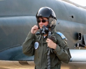 MOMENT IMPORTANT, AZI, LA BOBOC.  AVEM PRIMA FEMEIE INSTRUCTOR DIN AVIAŢIA ROMANEASCĂ