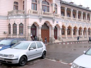 NOI TAXE PENTRU ACCESUL AUTO ÎN CRÂNG. SUNT PROPUSE ÎN DEZBATERE PUBLICĂ