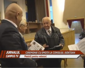 CEREMONIE CU EMOŢII LA CONSILIUL JUDEŢEAN. MEDALII PENTRU VETERANI