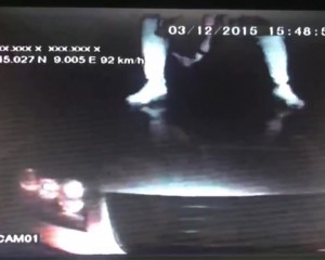 TÂLHARI PRINȘI LA BUZĂU. FURAU DIN TIR-URI LAPTOPURI ŞI ELECTROCASNICE