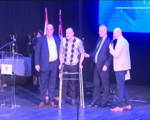 SUPORTERUL ANULUI, LA BUZĂU. PAUL IORDACHE, PREMIAT DE OFICIALII GLORIEI