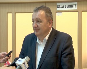 TESCARU VS COMPANIA DE APĂ. O PRIMĂ AMÂNARE ÎN DOSAR