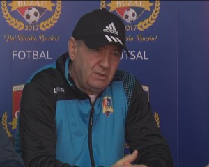 ROMEO ILIE: "AVEŢI RĂBDARE CU NOI". TEHNICIANUL ESTE REZERVAT ÎN PRIVINŢA EVITĂRII RETROGRADĂRII