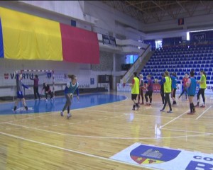 DEBUT GREU, ÎN NOUL AN, PENTRU HANDBALISTE. JOI, DEPLASARE LA BUCUREŞTI, PENTRU MECIUL CU CSM
