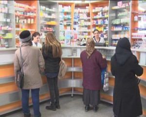 CRIZĂ DE VACCIN. ANTIGRIPALUL NU SE MAI GĂSEŞTE ÎN FARMACII