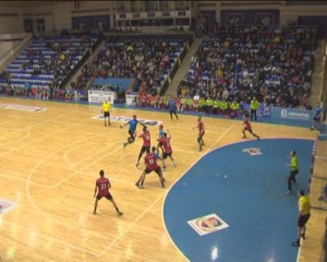 MECI "CARE PE CARE", CU CSM FĂGĂRAŞ. HC BUZĂU JOACĂ ÎNCĂ O FINALĂ, MÂINE, DE LA 18